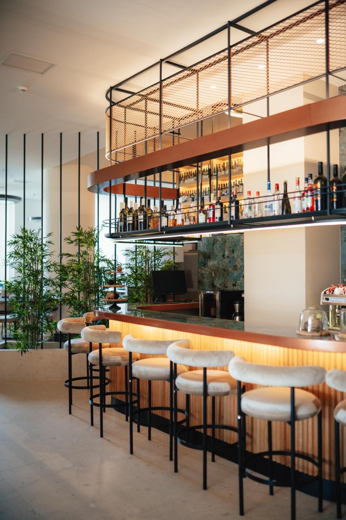 Amario Suites Hotel Éjo Kültér fotó